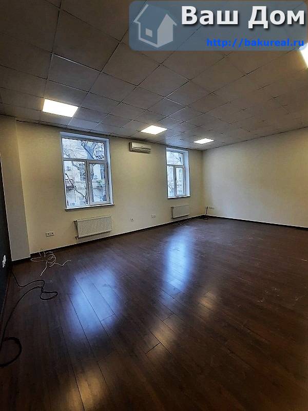 сдаётся офис около метро ичери шехер 7 комнат 220 кв/м