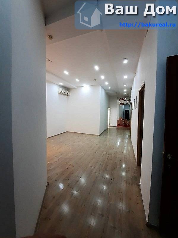 Сдаётся офис около метро Ичери Шехер 330 кв/м 11 комнат