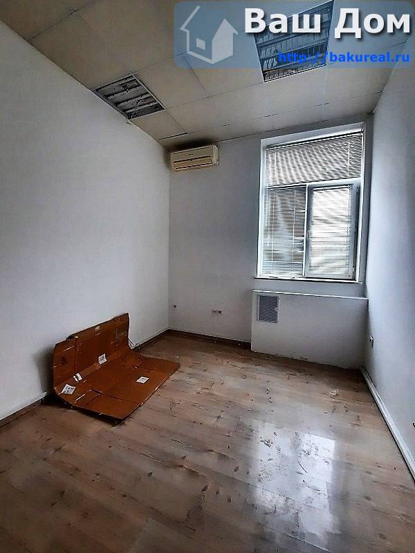 Сдаётся офис около метро Ичери Шехер 330 кв/м 11 комнат