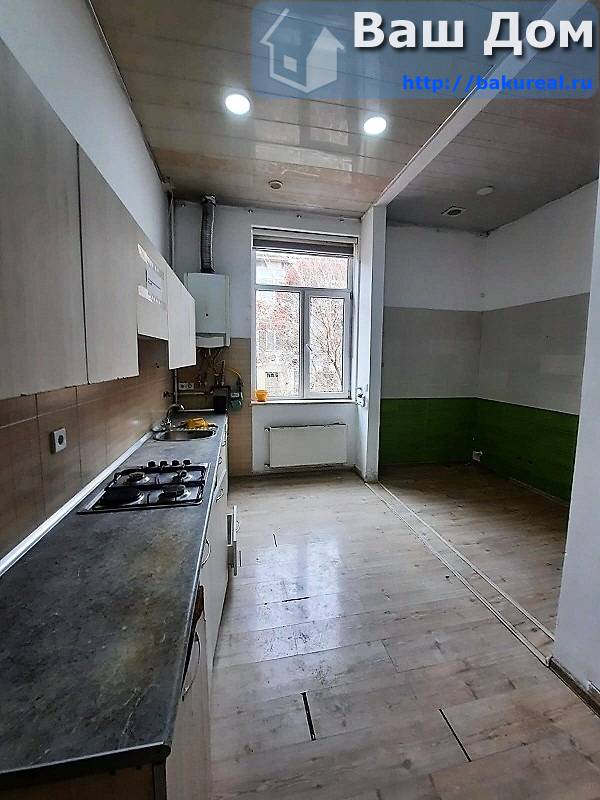 Сдаётся офис около метро Ичери Шехер 330 кв/м 11 комнат