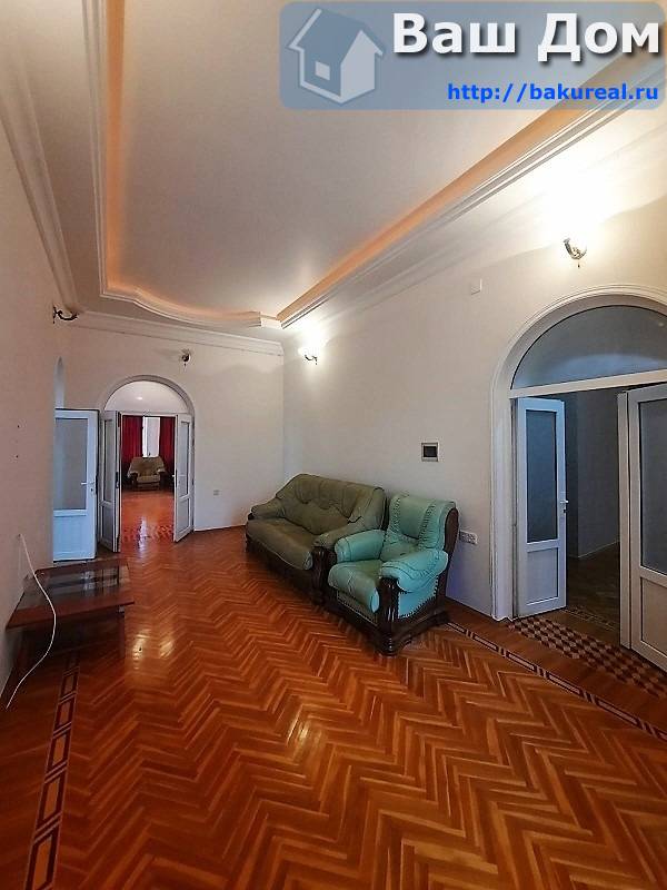 350 кв/м 6 комнат 3 сан узла в центре по низкой цене