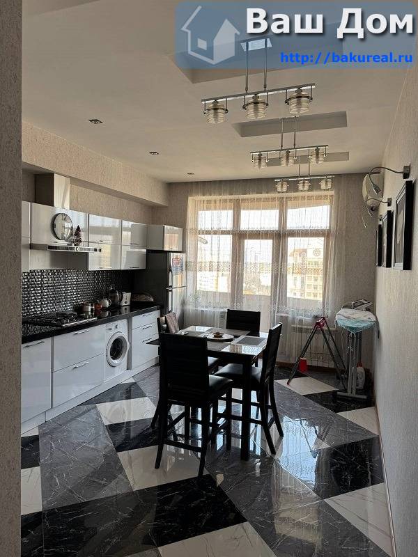 сдаётся 3 комнатная квартира около Bridge Plaza и зданием Российского посольства.