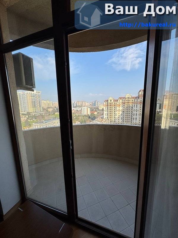 сдаётся 3 комнатная квартира около Bridge Plaza и зданием Российского посольства.