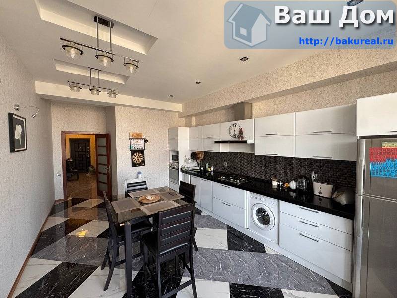 сдаётся 3 комнатная квартира около Bridge Plaza и зданием Российского посольства.