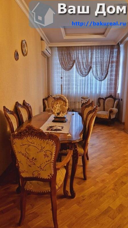 4 комнатная квартира с видом на парк в районе метро Гянджлик