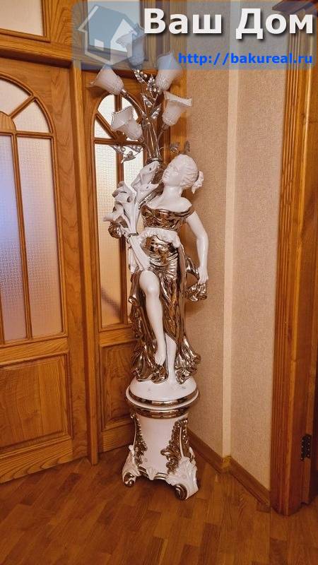 4 комнатная квартира с видом на парк в районе метро Гянджлик