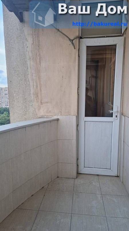 4 комнатная квартира с видом на парк в районе метро Гянджлик