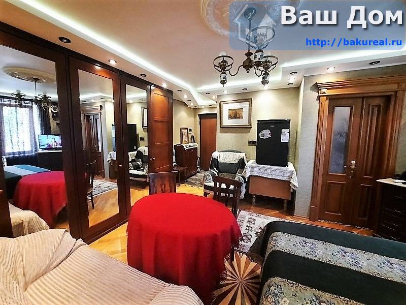 продаётся 1 комнатная квартира на улице Сеидбейли около метро Ичери Шехер