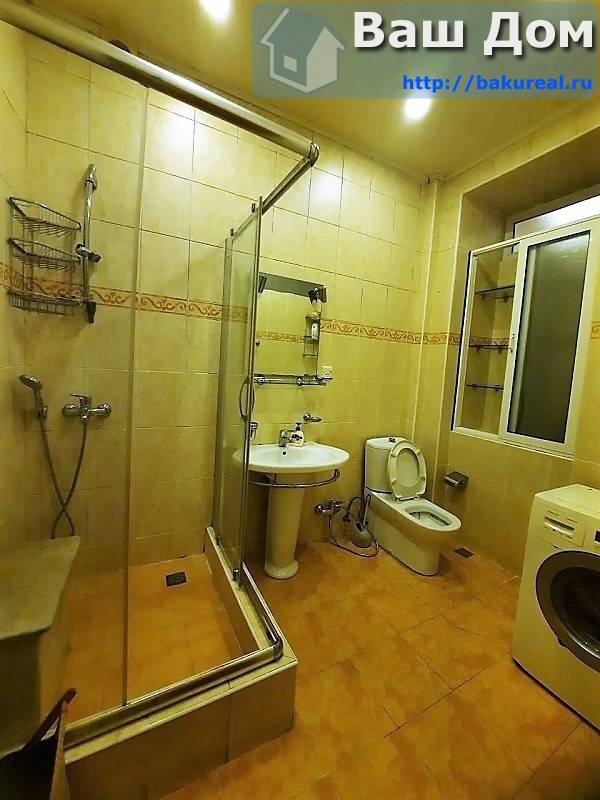 продаётся "сталинка" в парковой зоне