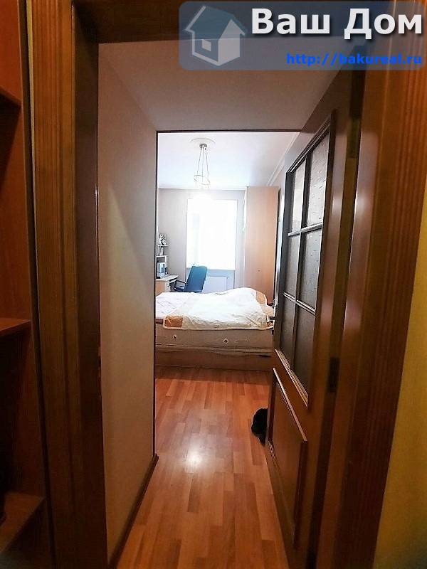 продаётся "сталинка" в парковой зоне