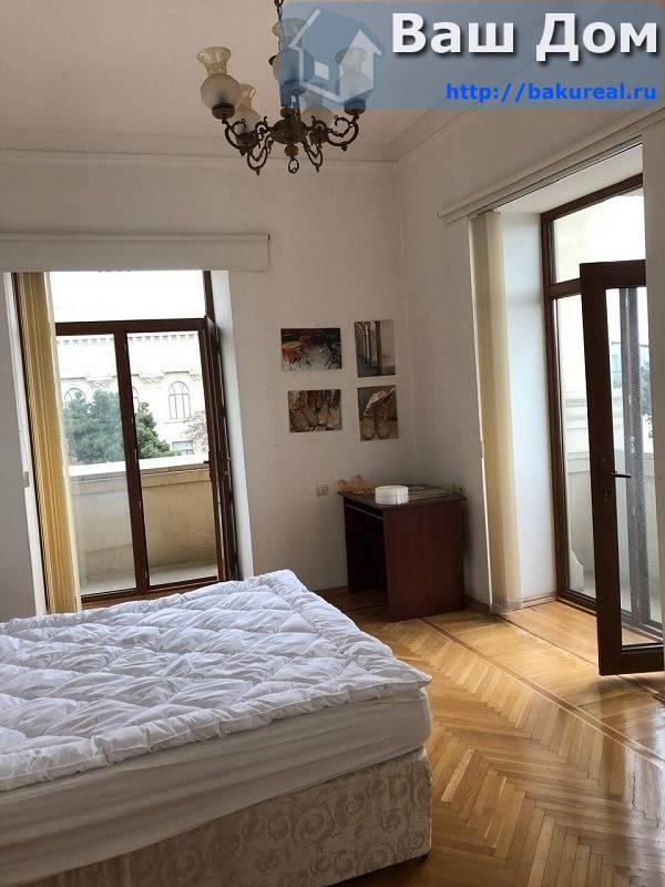 сдаётся 3-ёх комнатная квартира с видом на бульвар