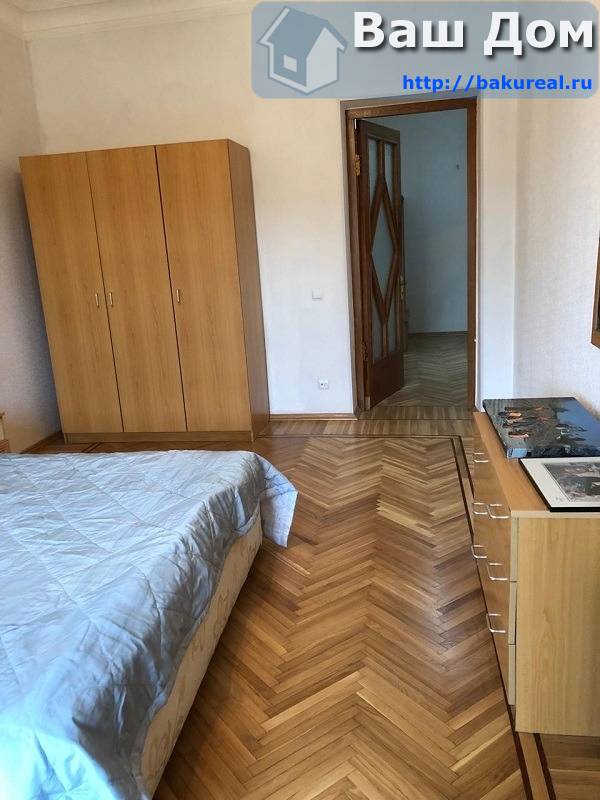 сдаётся 3-ёх комнатная квартира с видом на бульвар