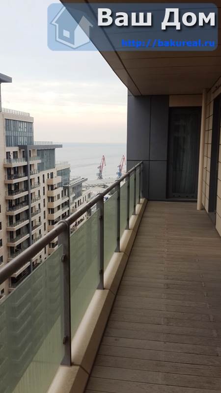 балкон на море